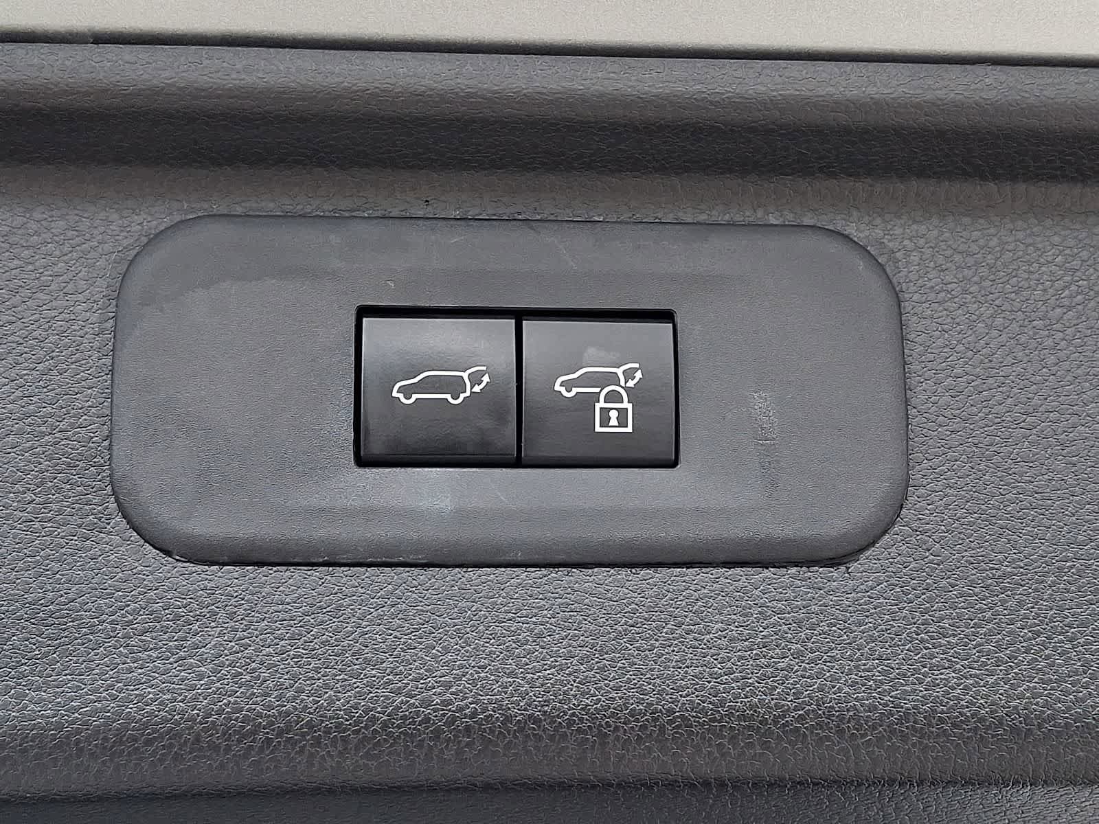 Certified 2024 Toyota Grand Highlander AWD image 33