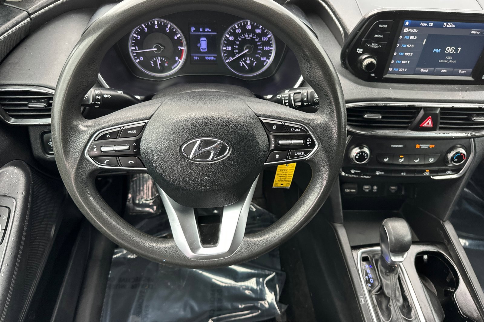 Used 2019 Hyundai Santa Fe SE image 15