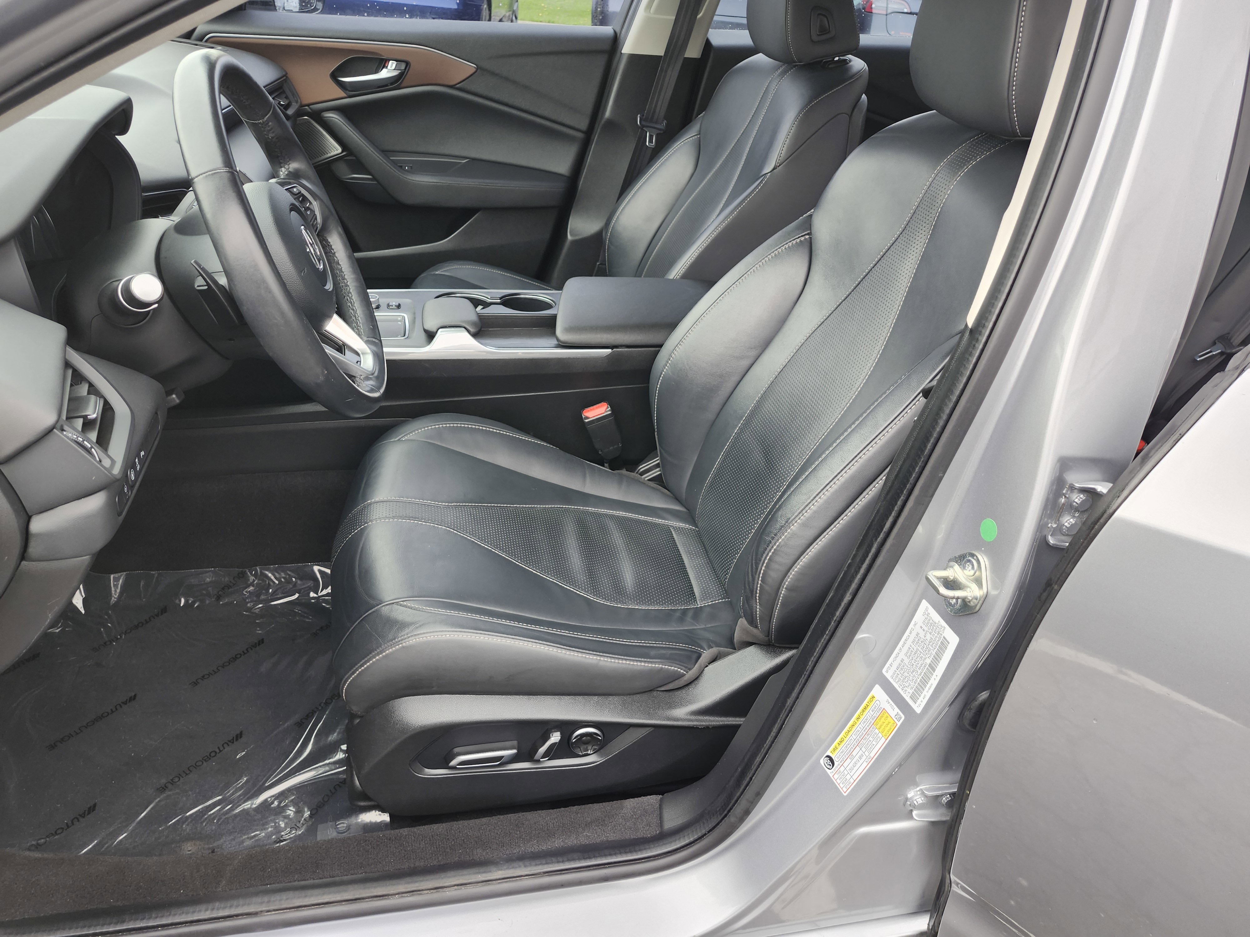 Used 2021 Acura TLX w/ Technology Package image 27