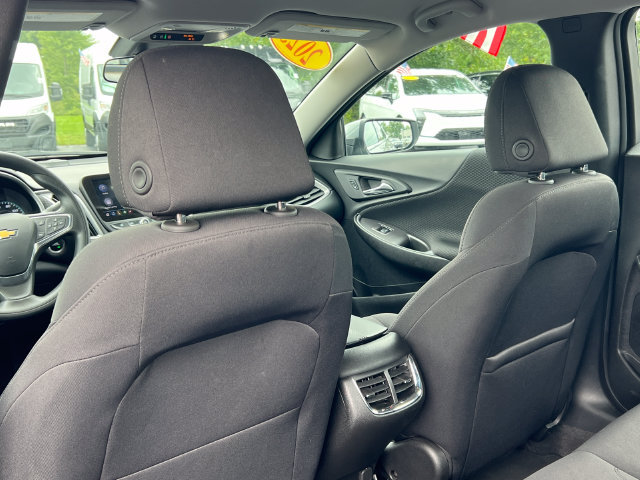 Used 2025 Chevrolet Malibu LT FWD image 30
