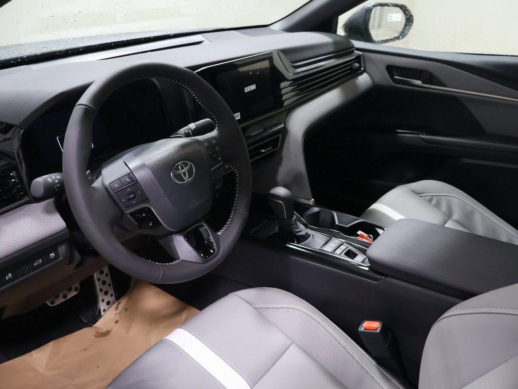 New 2026 Toyota Camry SE image 28