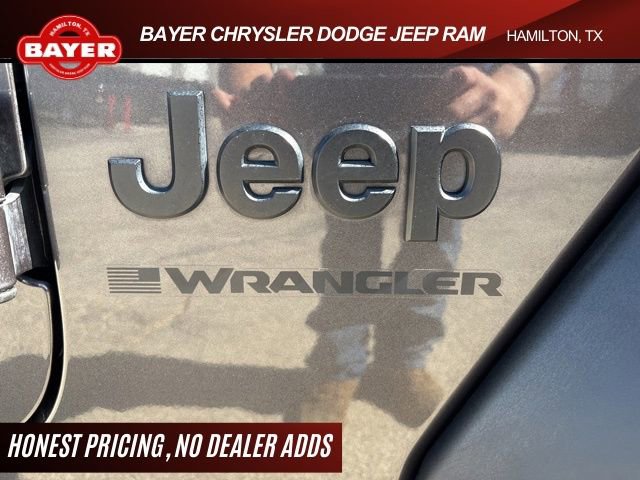 Used 2024 Jeep Wrangler Willys image 10