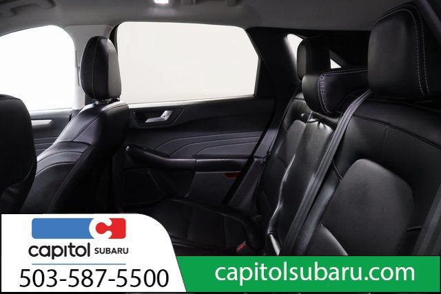 Used 2022 Ford Escape SEL w/ Technology Package FWD image 29