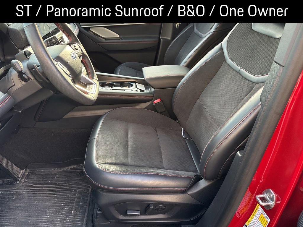 Used 2025 Ford Explorer ST w/ Sun And Sound Package image 3