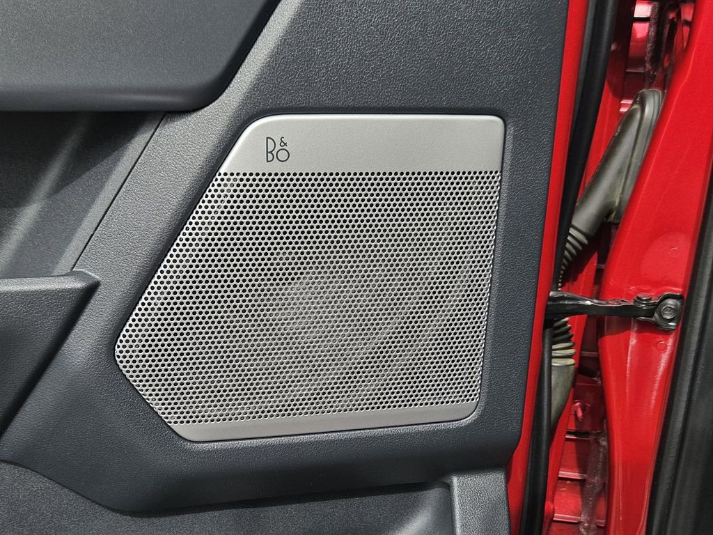 Used 2025 Ford F150 Lariat w/ Equipment Group 501A Mid image 26