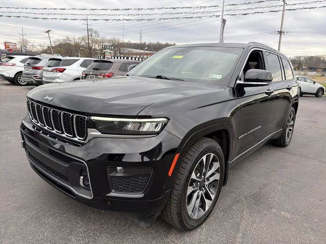 Used 2023 Jeep Grand Cherokee L Overland image 9