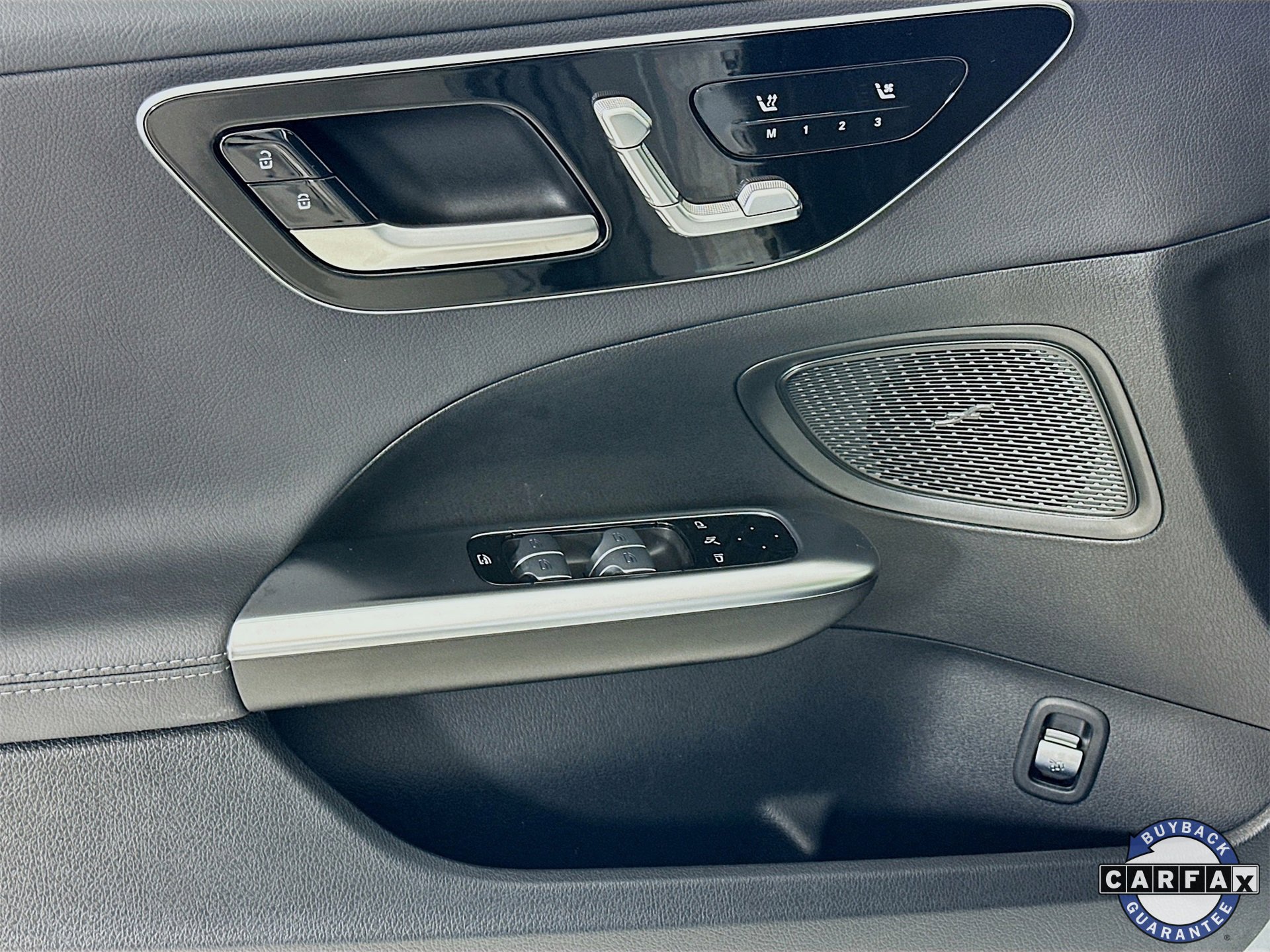 Certified 2025 Mercedes-Benz C 300 Sedan image 18