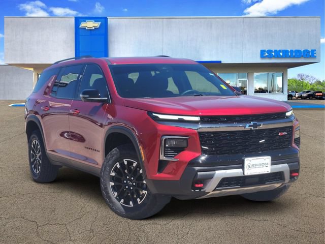 Used 2025 Chevrolet Traverse Z71 w/ Driver Confidence Package
