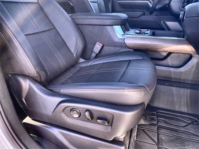 New 2026 Chevrolet Silverado 3500 High Country w/ High Country Premium Package image 36