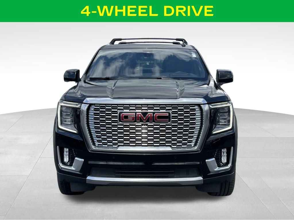 Used 2021 GMC Yukon Denali w/ Denali Ultimate Package image 3