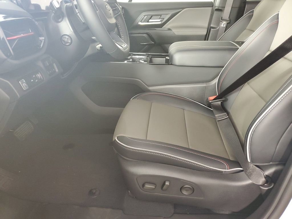 New 2026 Chevrolet Silverado EV Trail Boss image 11