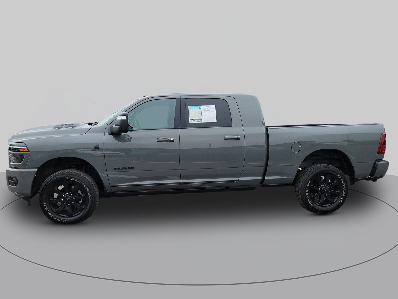 Used 2026 RAM 2500 Laramie AWD/4WD image 6