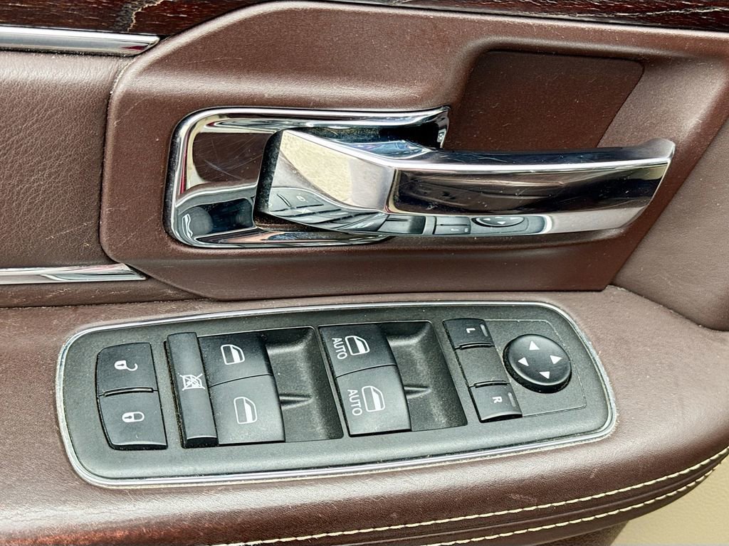 Used 2014 RAM 2500 Longhorn w/ Convenience Group image 21