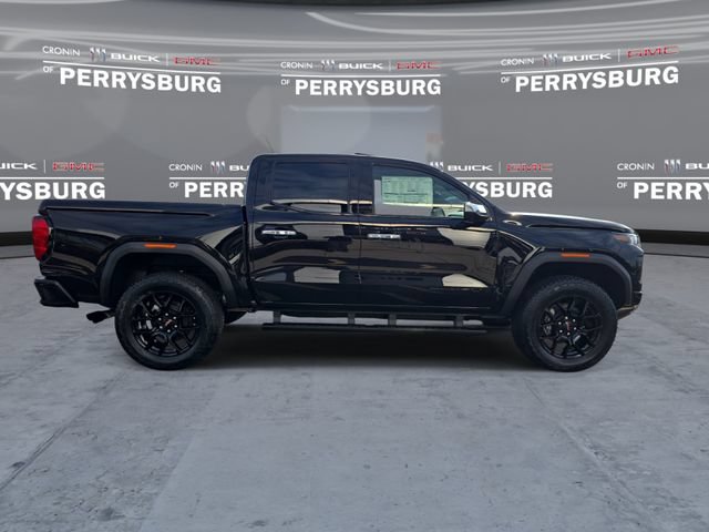 New 2026 GMC Canyon Denali w/ LPO, Denali Black Edition AWD/4WD image 9