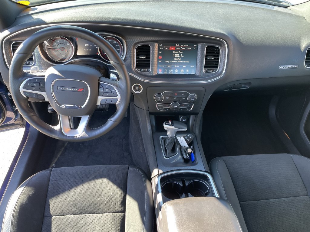 Used 2016 Dodge Charger R/T RWD image 15