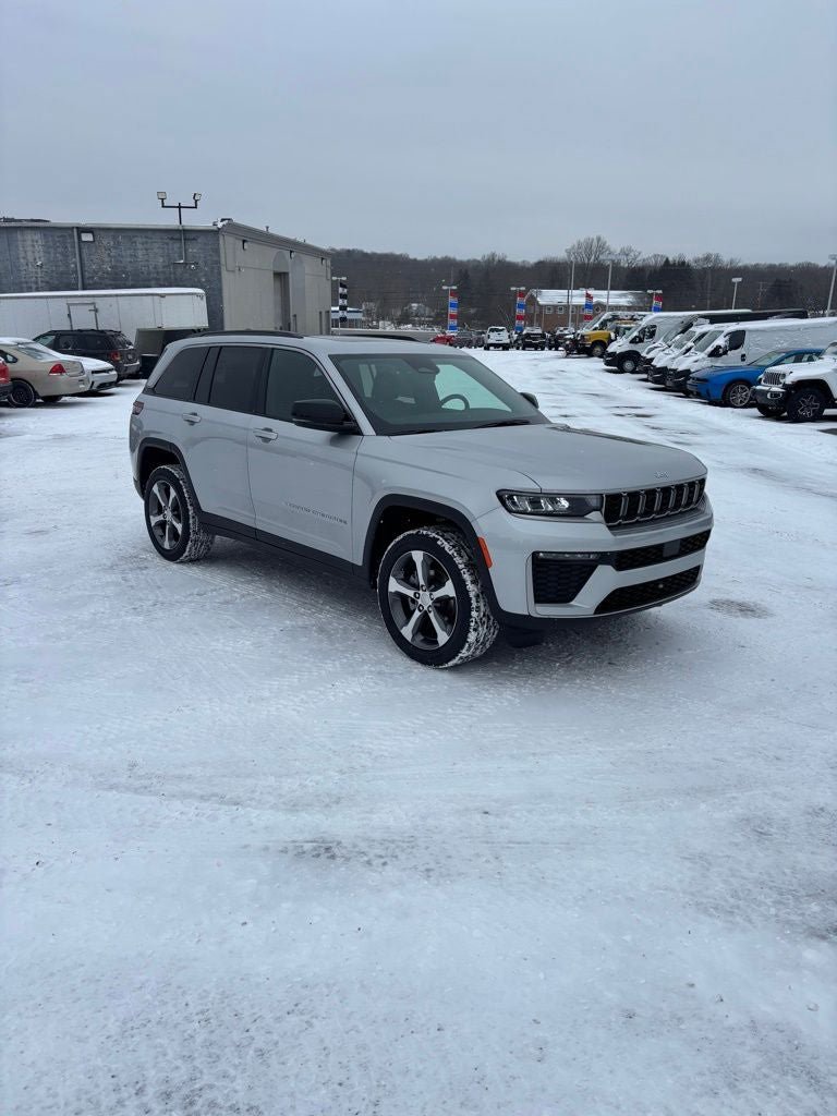 New 2026 Jeep Grand Cherokee Limited AWD/4WD image 3