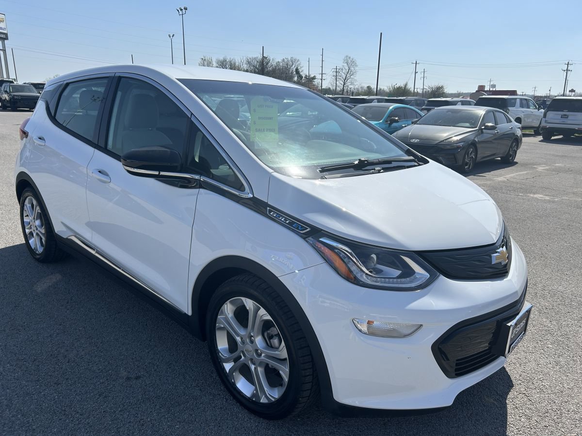 Used 2020 Chevrolet Bolt LT image 2