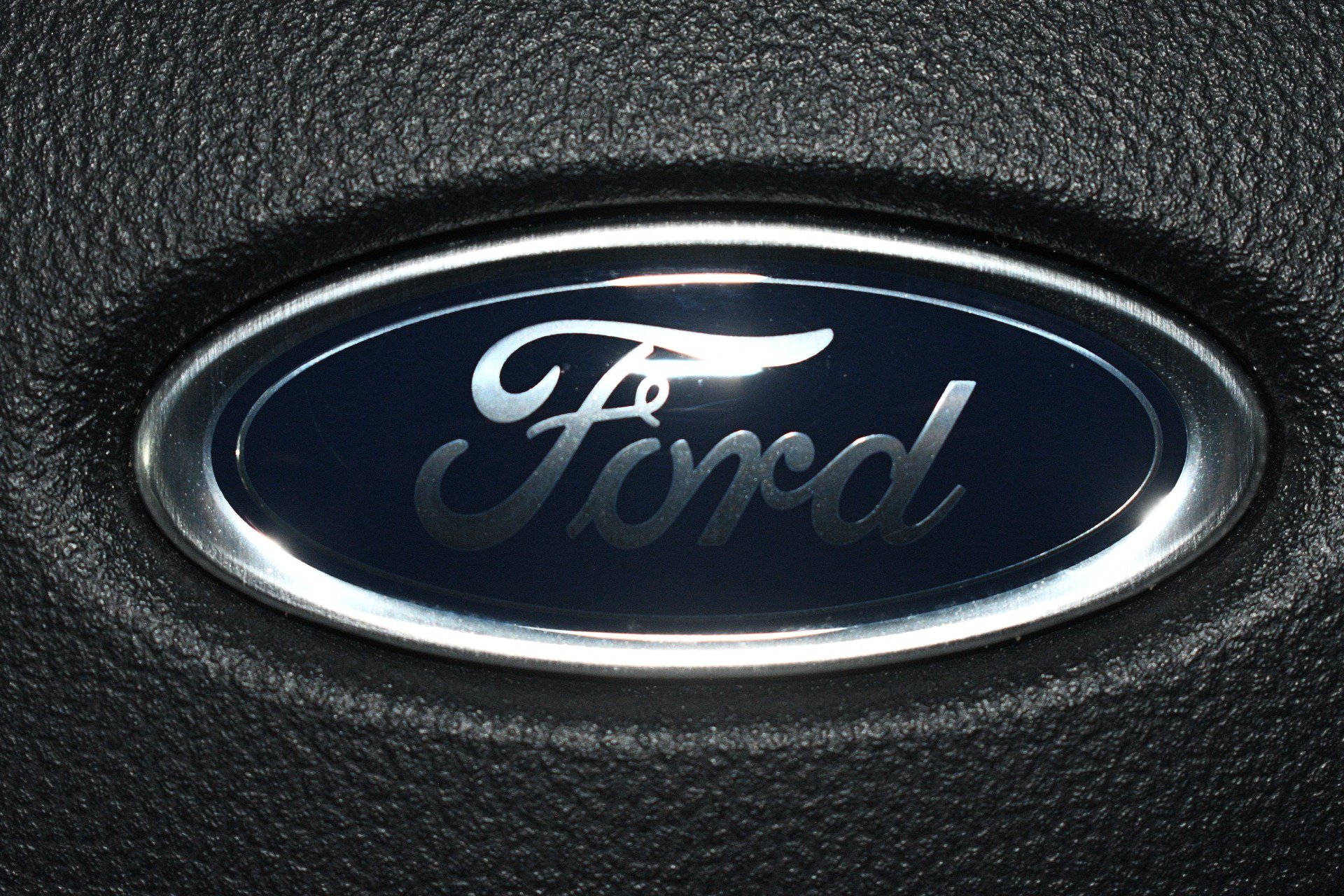Used 2024 Ford Escape Platinum AWD/4WD image 31