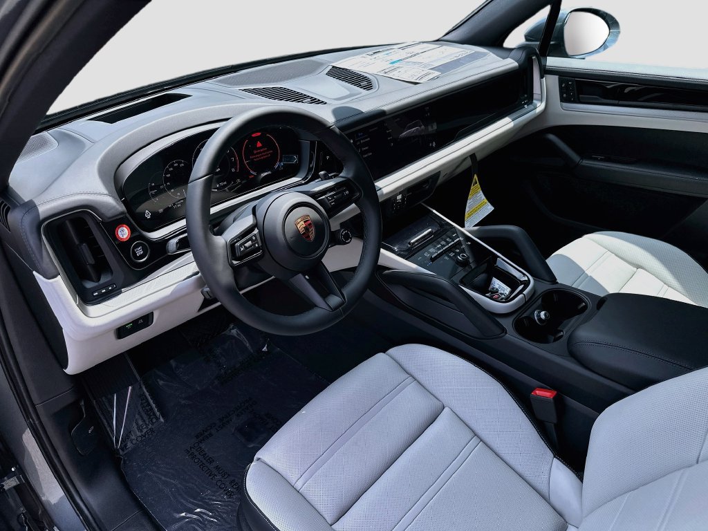 New 2026 Porsche Cayenne AWD/4WD image 4