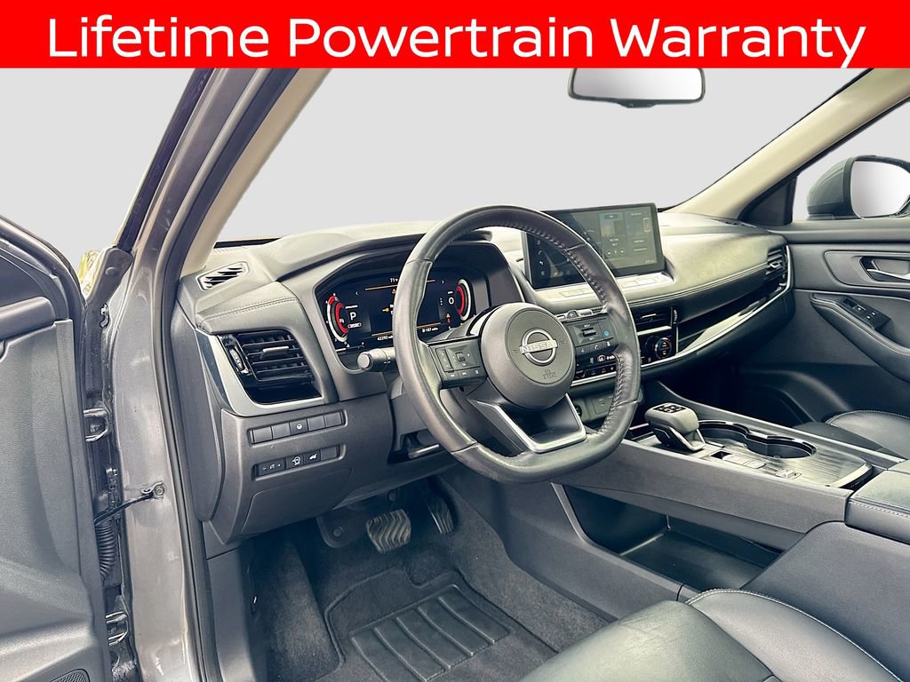 Used 2024 Nissan Rogue SL w/ SL Premium Package image 8