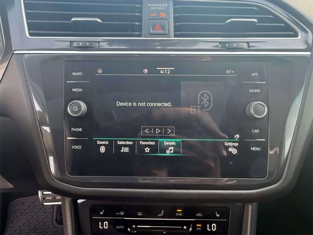 Certified 2024 Volkswagen Tiguan SE R-Line image 19