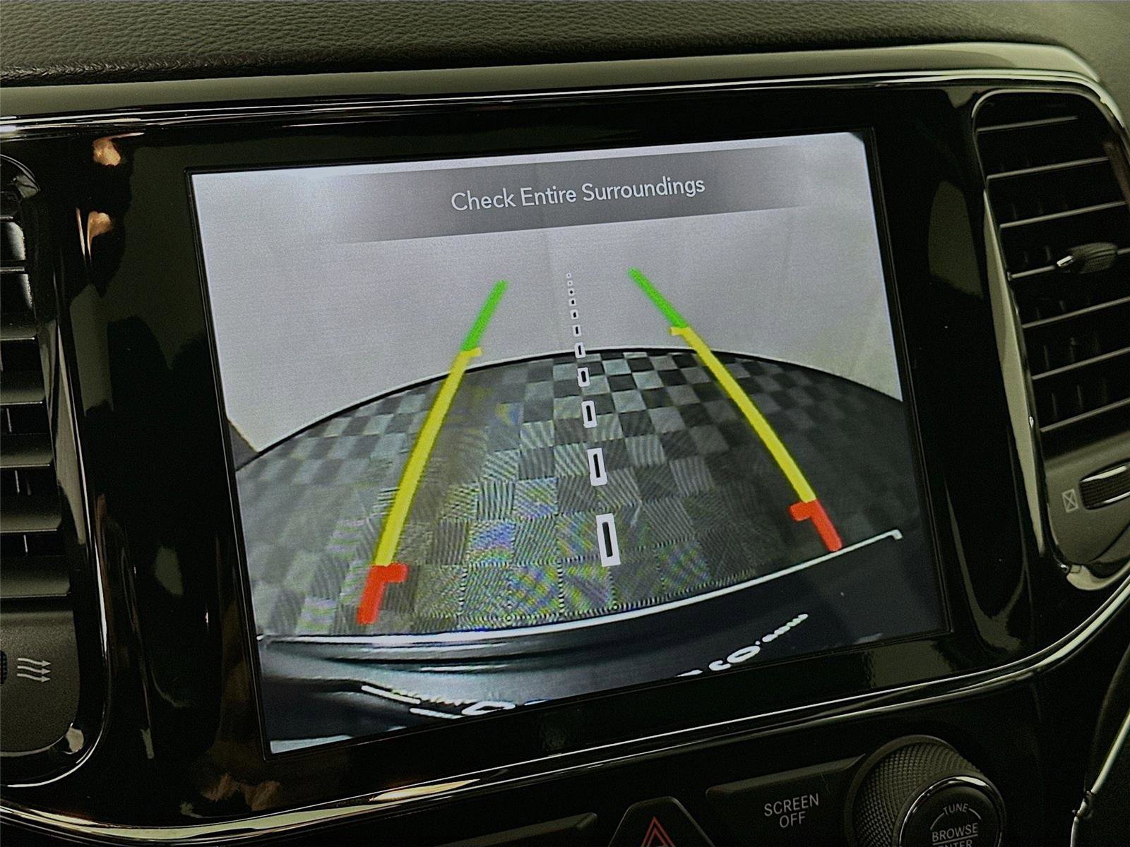 Used 2020 Jeep Grand Cherokee Limited w/ Trailer Tow Group IV image 6