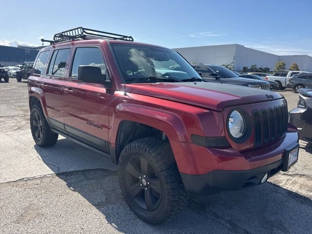 Used 2015 Jeep Patriot High Altitude AWD/4WD image 3