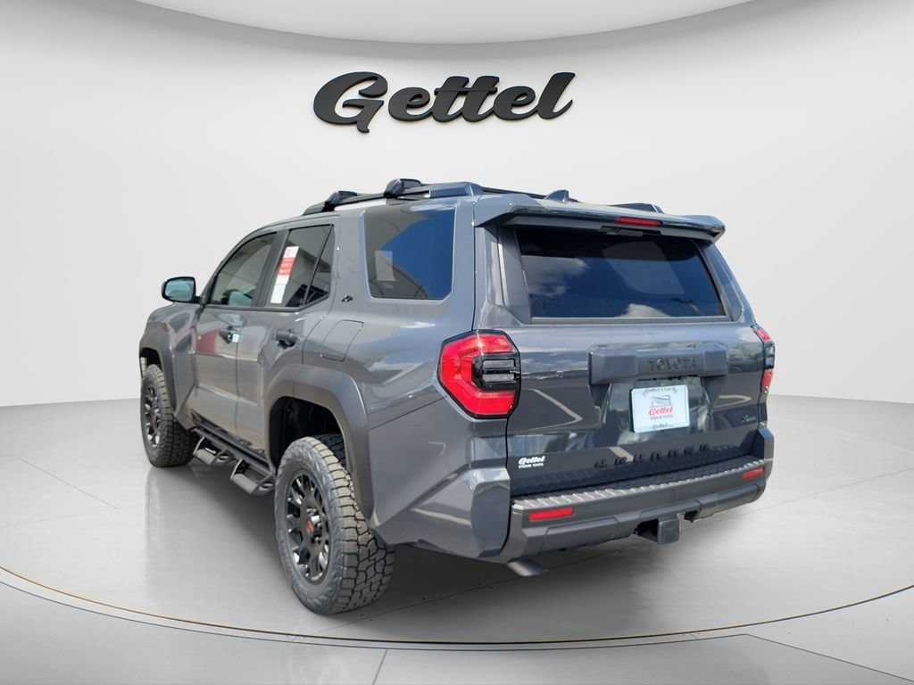 New 2026 Toyota 4Runner SR5 AWD/4WD image 7