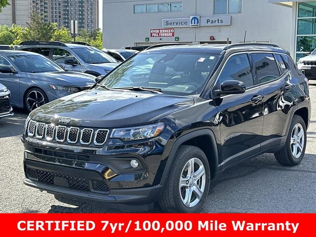Used 2023 Jeep Compass Latitude w/ Convenience Group AWD/4WD image 6