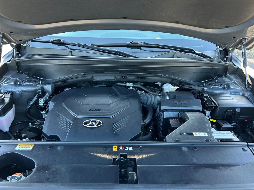 Used 2021 Hyundai Palisade Limited w/ Winter Package image 30