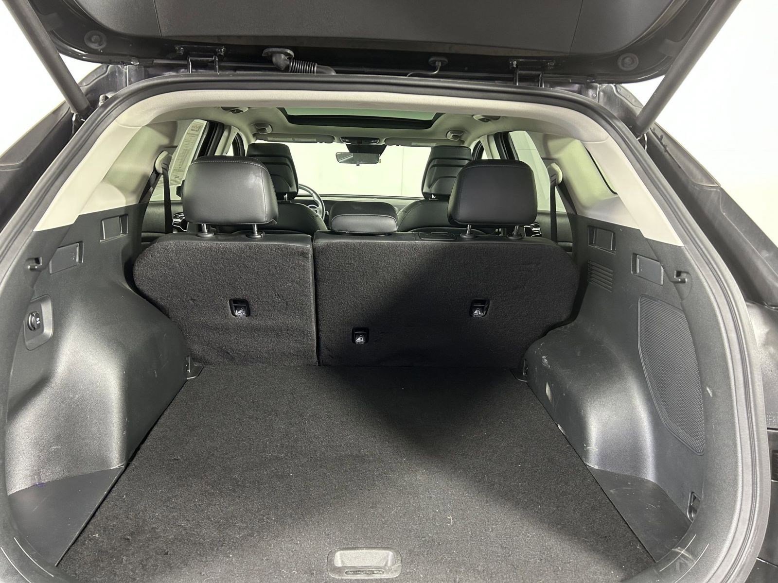 Certified 2024 Kia Sportage SX image 19