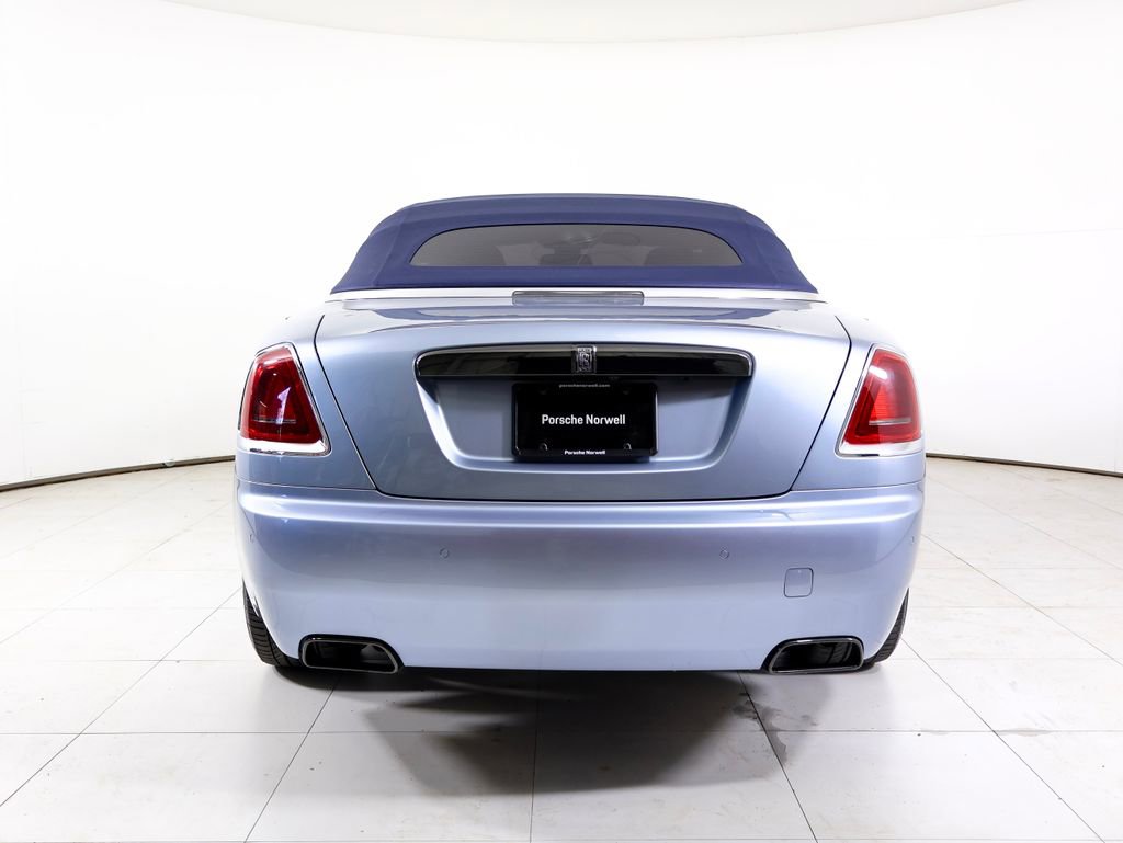Used 2018 Rolls-Royce Dawn RWD image 44
