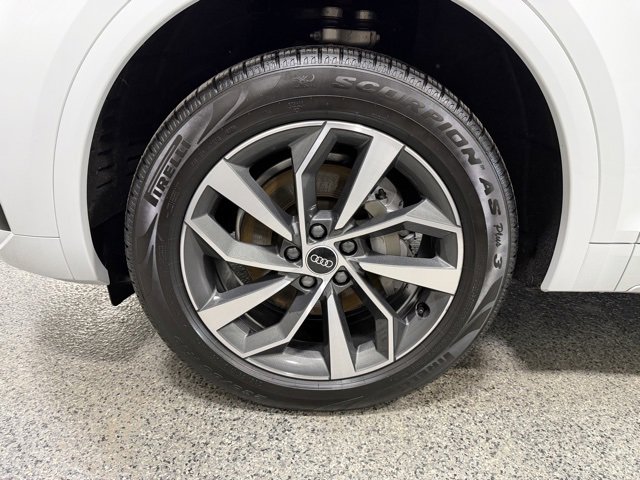 Used 2021 Audi Q5 2.0T Premium Plus w/ Premium Plus Package image 31