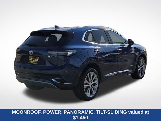 Used 2022 Buick Envision Avenir w/ Technology Package II FWD image 3