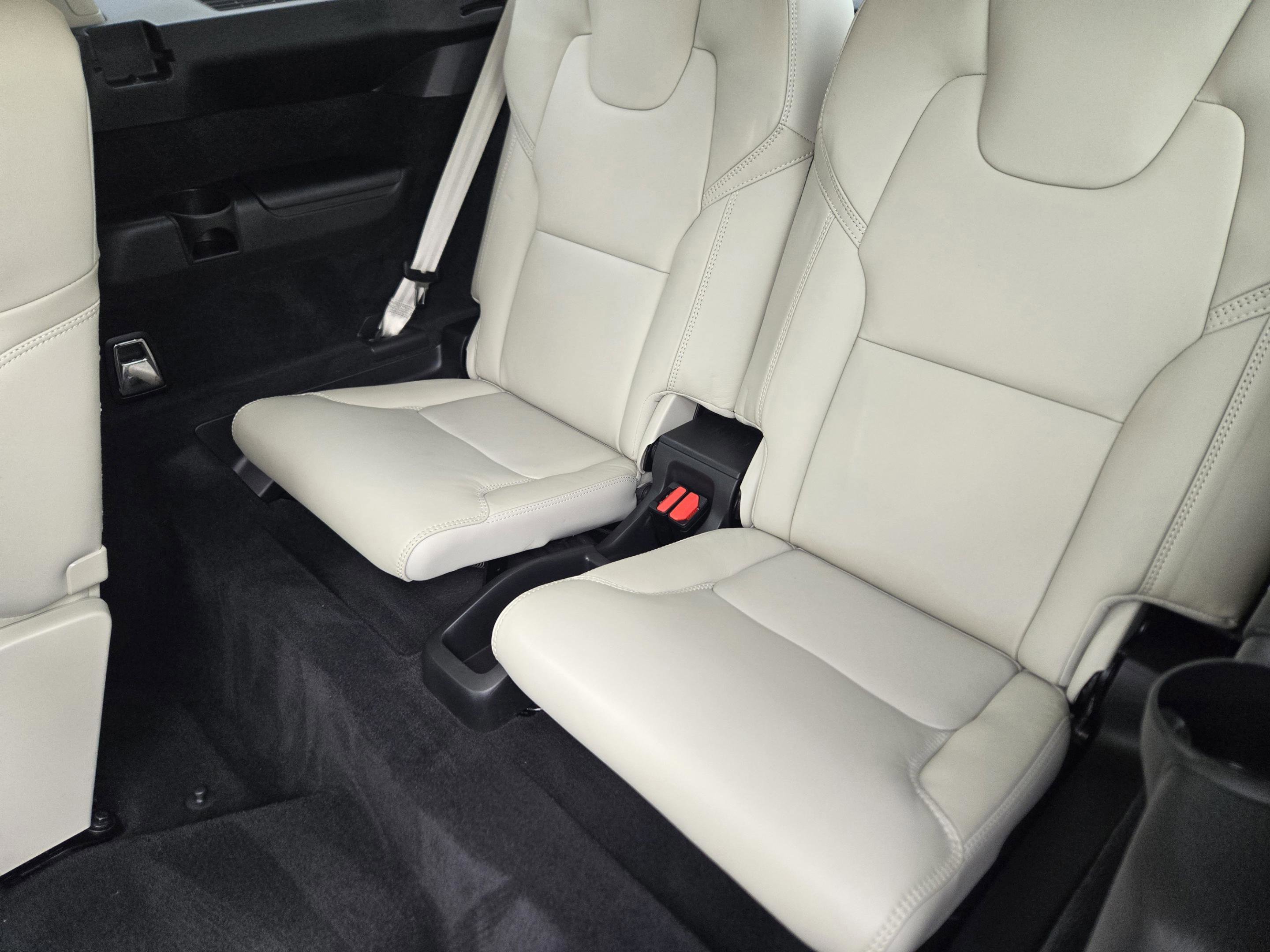 Used 2022 Volvo XC90 T6 Inscription w/ Advanced Package AWD/4WD image 30
