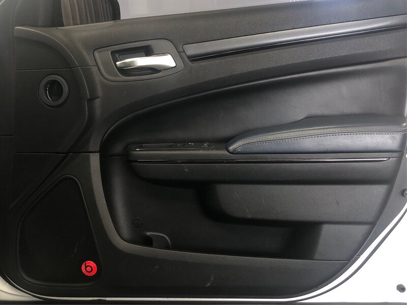 Used 2014 Chrysler 300 S AWD/4WD image 18