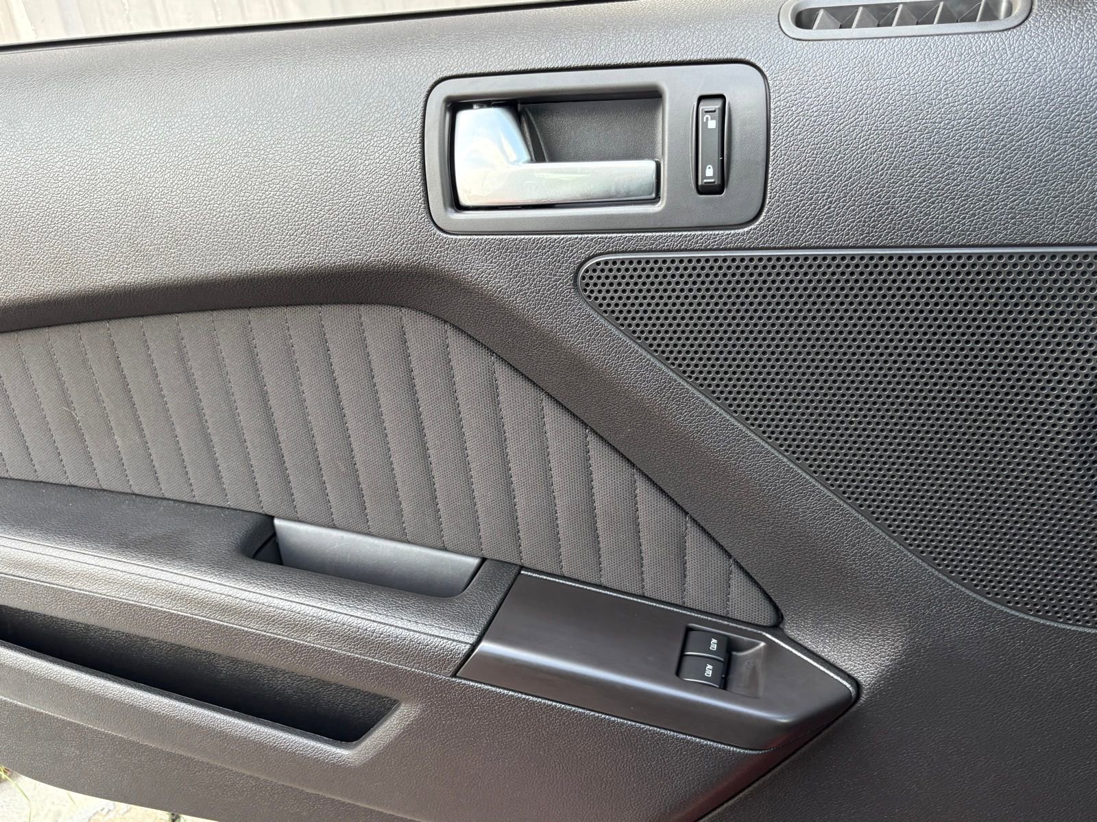 Used 2012 Ford Mustang Boss 302 image 29