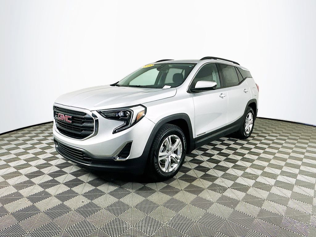 Used 2020 GMC Terrain SLE w/ Driver Convenience Package image 5