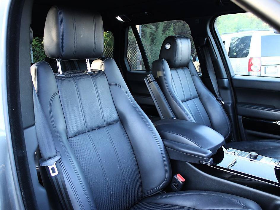 Used 2017 Land Rover Range Rover Supercharged AWD/4WD image 20