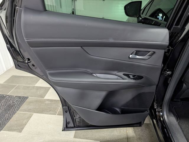 Used 2025 Nissan Murano SL AWD/4WD image 9