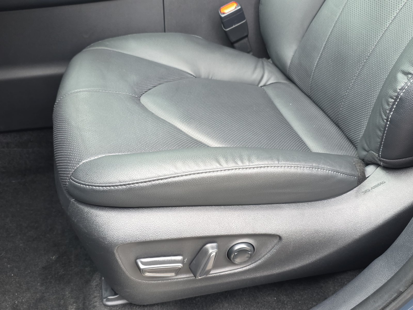 Used 2025 Toyota Grand Highlander AWD Hybrid image 26