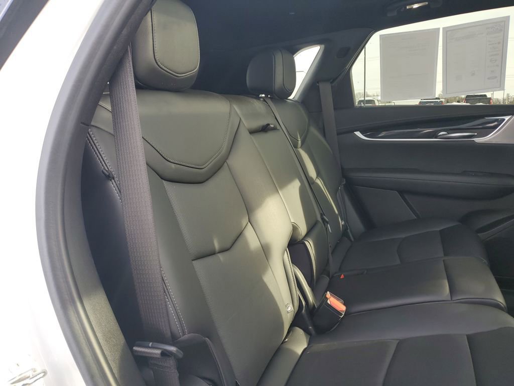 Used 2021 Cadillac XT5 Premium Luxury image 29