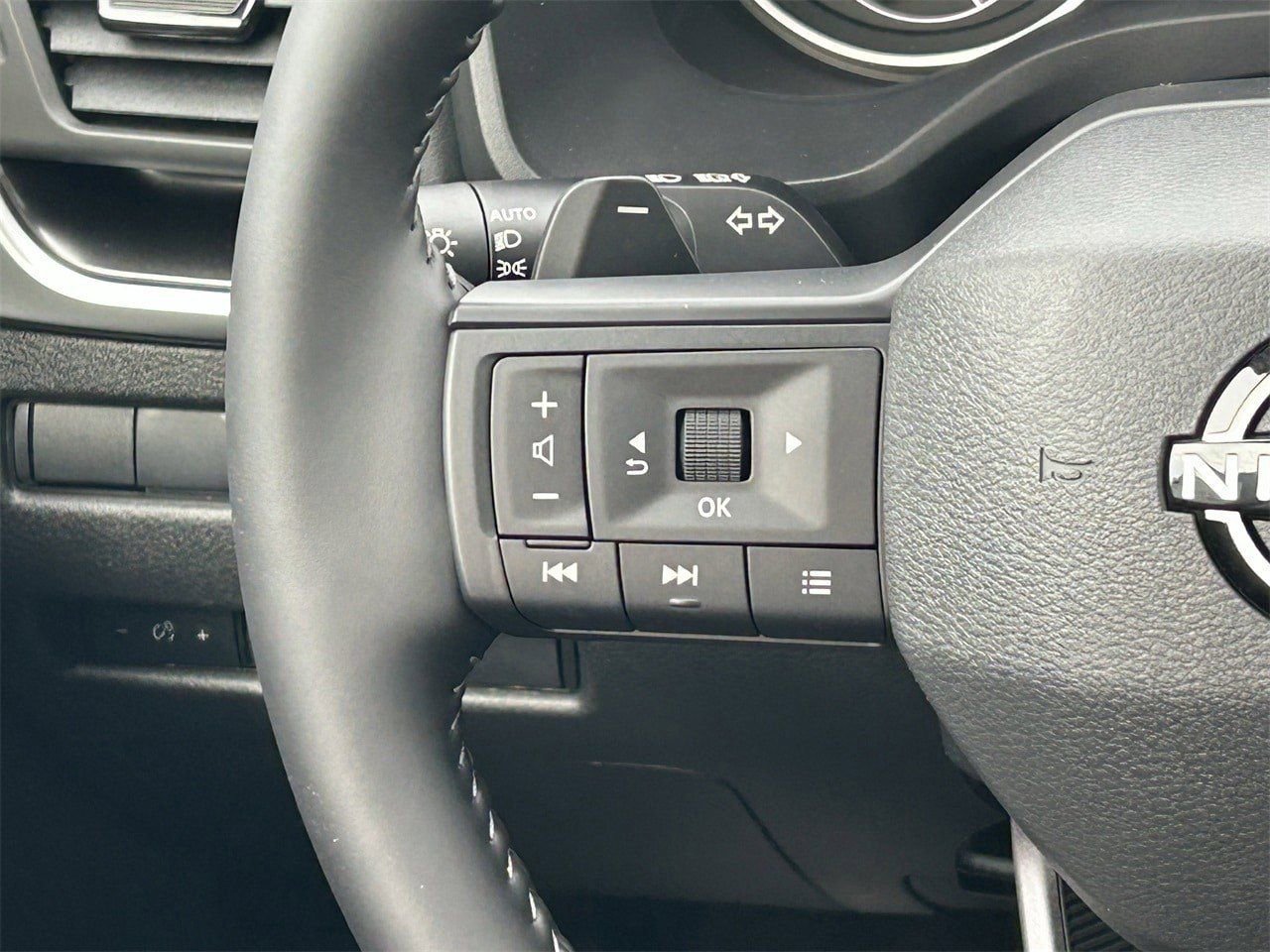 New 2026 Nissan Rogue SV image 25