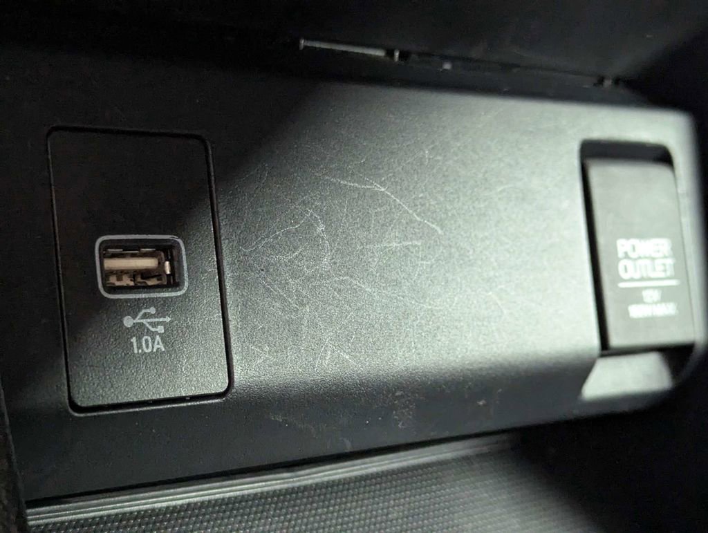 Used 2021 Honda HR-V LX image 22