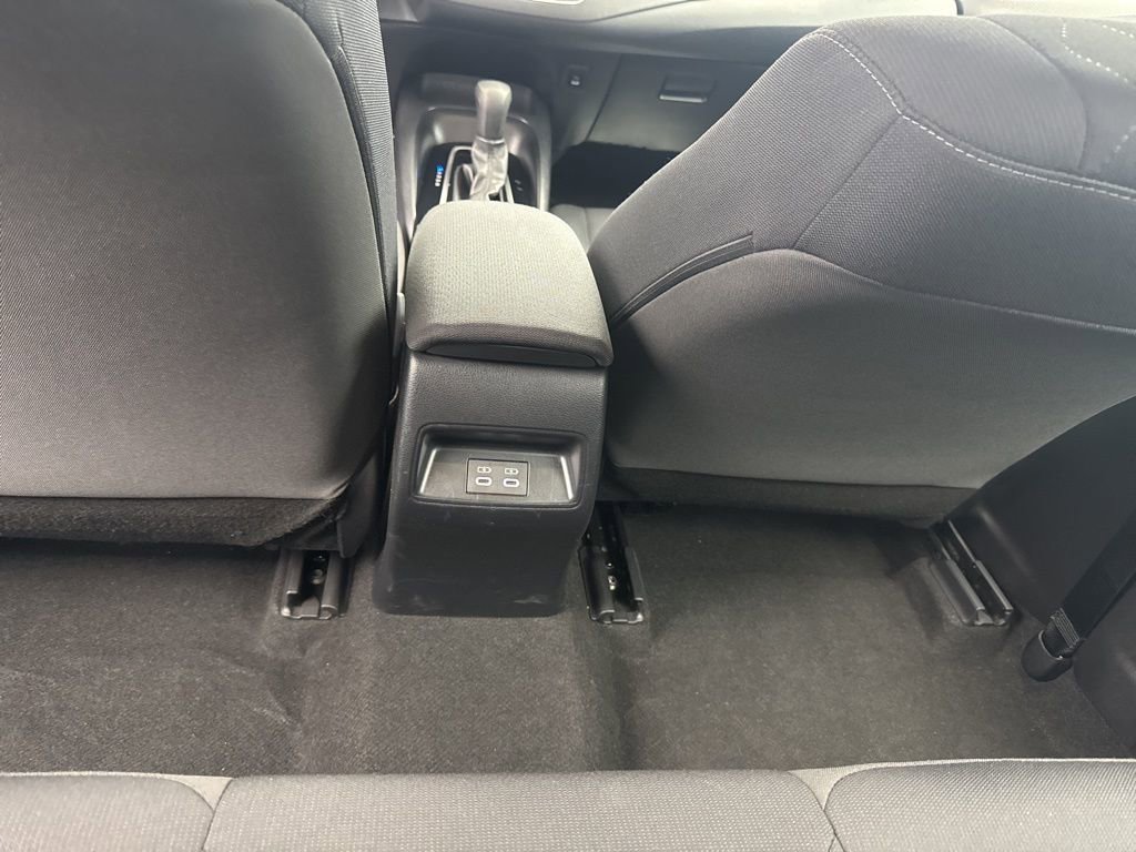 Used 2024 Toyota Corolla LE image 30