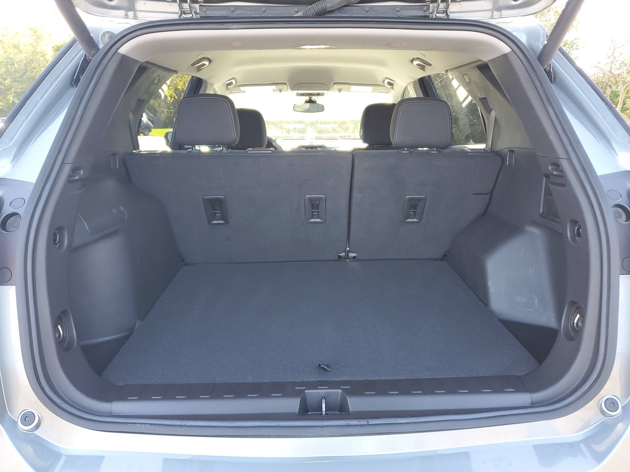 Used 2024 Chevrolet Equinox LT FWD image 8