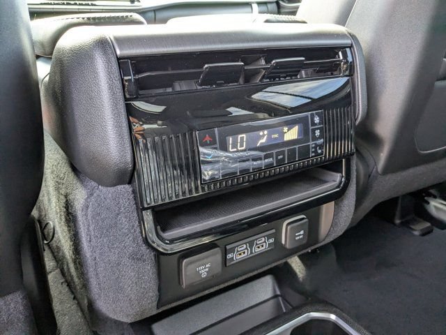 New 2026 Jeep Grand Wagoneer Limited w/ Premium Group II AWD/4WD image 16
