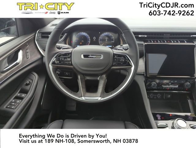 New 2025 Jeep Grand Cherokee L Overland w/ Luxury Tech Group IV image 10