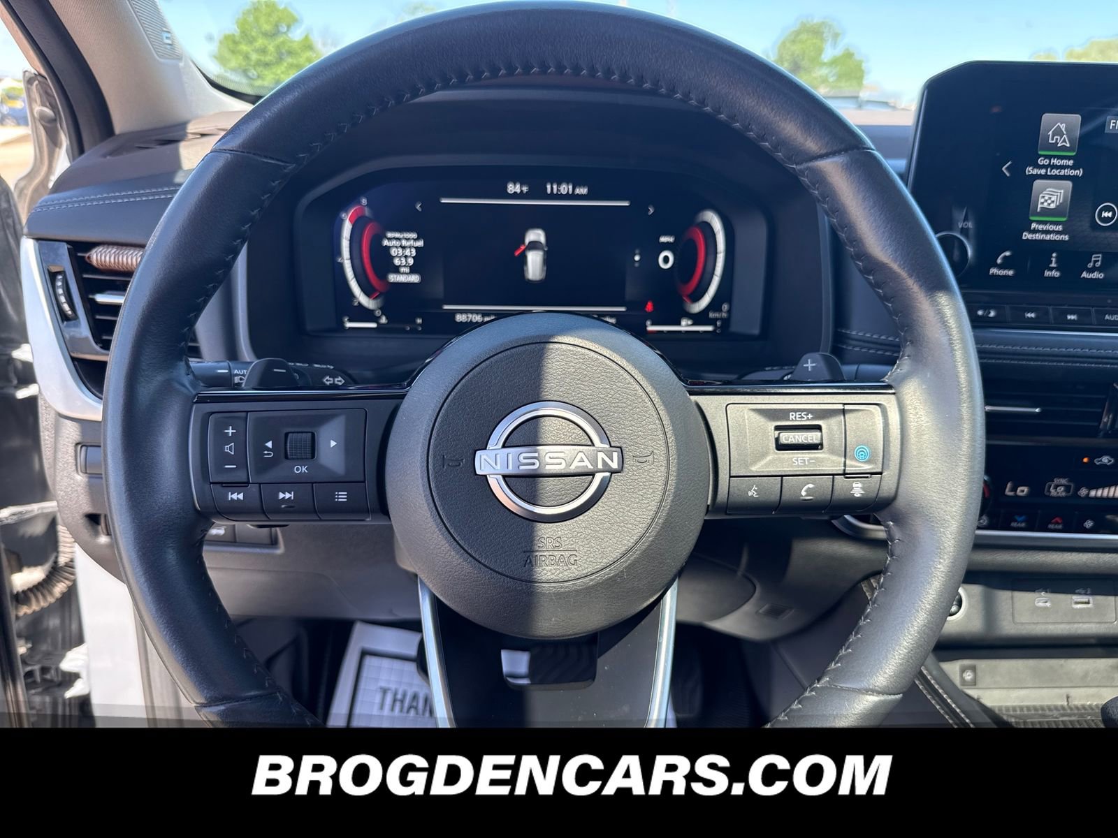 Used 2022 Nissan Rogue Platinum w/ Head-Up Display Package FWD image 7