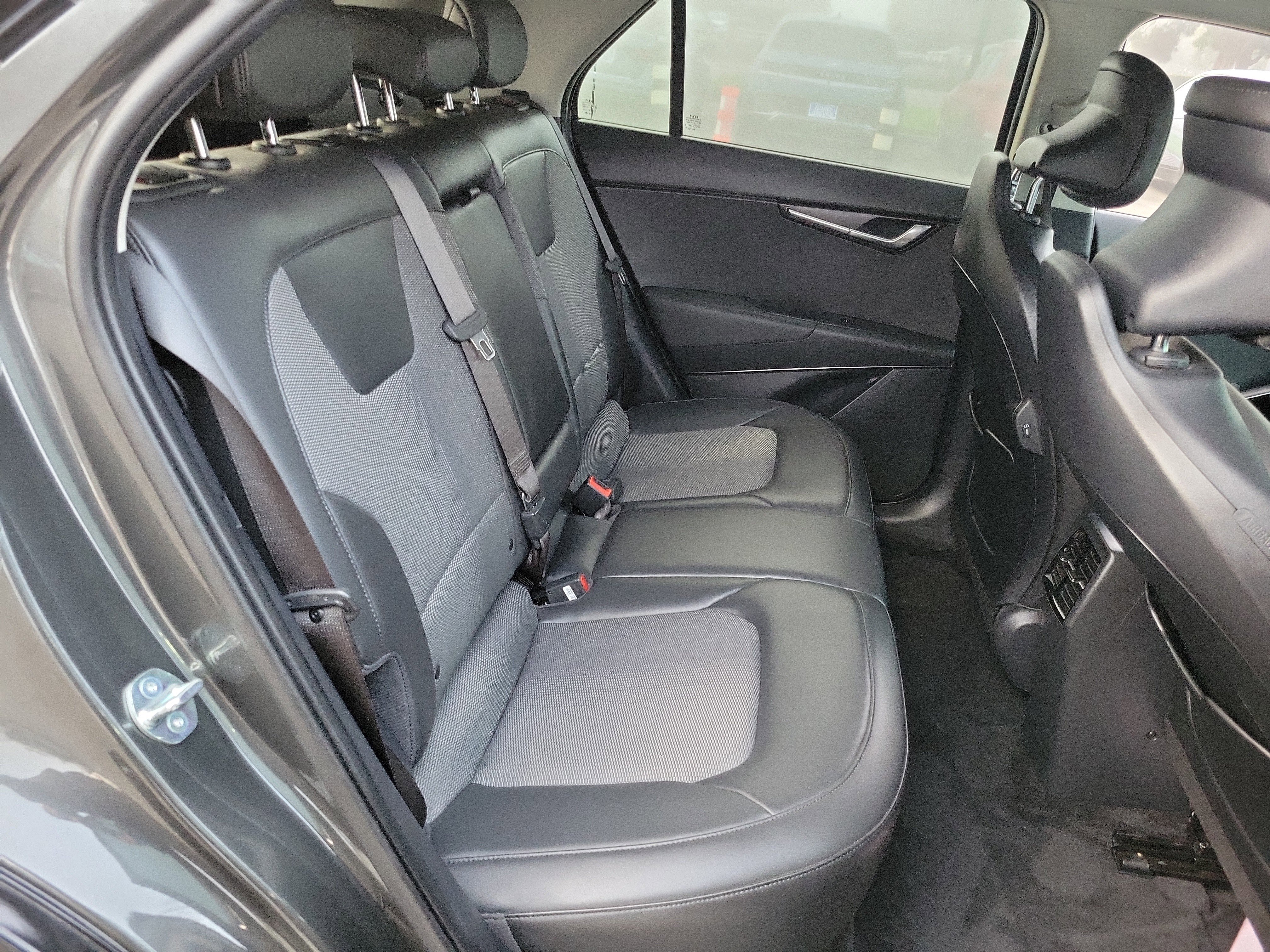 Used 2025 Kia Niro Wind image 22